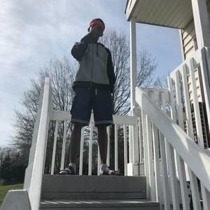 Meet your Posher, Ray